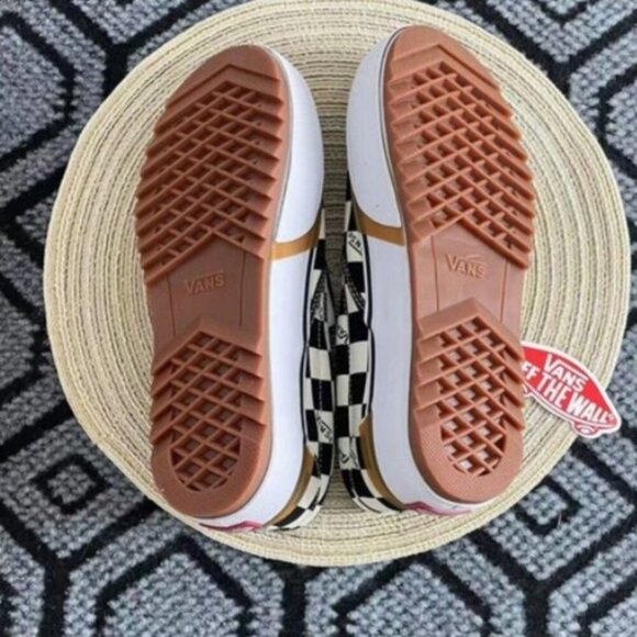 Canvas Slip On Shoes - VANS, Checkerboard Style - Picture 5 of 5